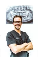 Studio Dentistico Zahnarztpraxis logo