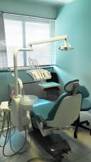 Studio Dentistico Dentista Lucca logo