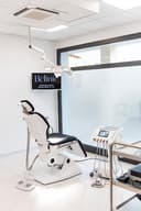 Studio Dentistico Bclinic Manerba logo