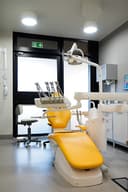 Studio Dentistico Mandelli logo