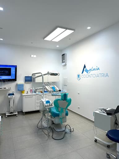 Studio Dentistico Aglaia Medicina e Benessere logo