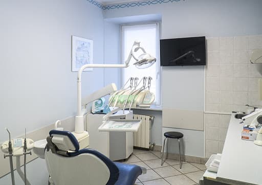 Studio Dentistico Centro Ca.Lo.Ma logo