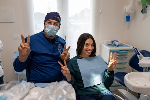 Studio Dentistico MARAGLIANO ODONTOIATRIA CLINICA logo