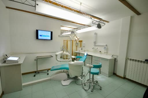 Studio Dentistico Dental Studio S.N.C. logo