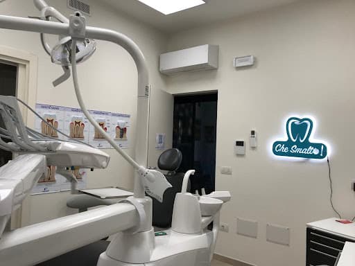 Studio Dentistico Che Smalto! logo
