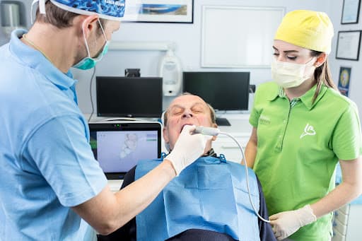 Studio Dentistico Bonino Dr. Luca - Odontoiatra logo