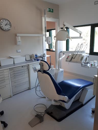 Studio Dentistico CENTRODENTALE Dott.ssa LEO logo