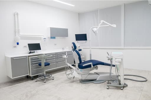 Studio Dentistico CLINICA EZIO COSTA logo