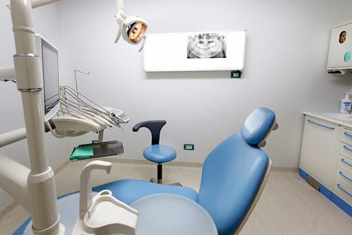 Studio Dentistico Clinica Dentale il Giglio logo