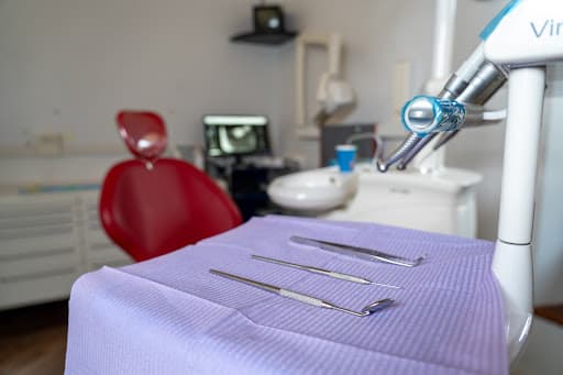 Studio Dentistico DENTISTA CASTIGLIONE DELLE STIVIERE logo