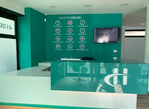 Studio Dentistico HDental Pesaro logo