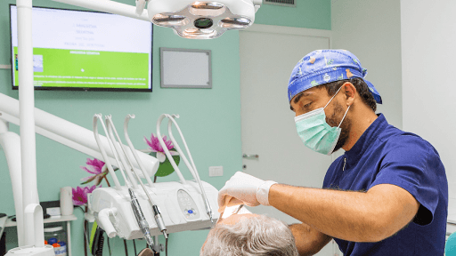 Studio Dentistico Studi Dentistici Curreli logo