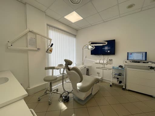 Studio Dentistico CENTRO ODONTOIATRICO FUSCO logo