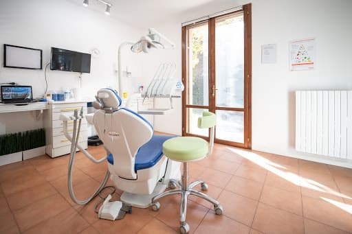 Studio Dentistico Venturoli logo