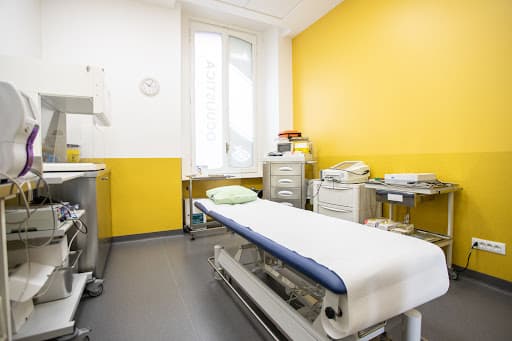 Studio Dentistico SIOM Poliambulatorio logo