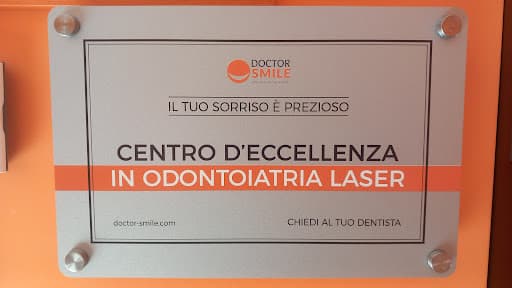 Studio Dentistico IL DENTE Centro Odontoprotesico logo