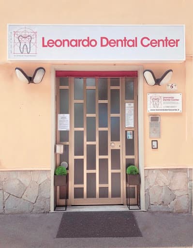 Studio Dentistico Leonardo logo