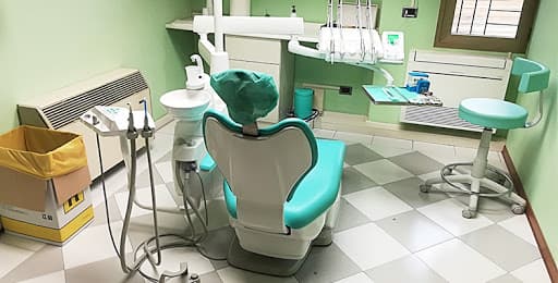 Studio Dentistico Dentax logo