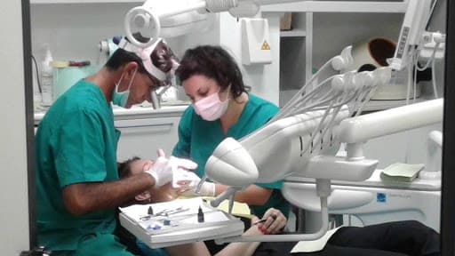 Studio Dentistico Avorio Dentisti logo