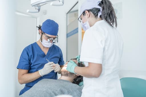 Studio Dentistico Clinica Dentale Seven Valley logo