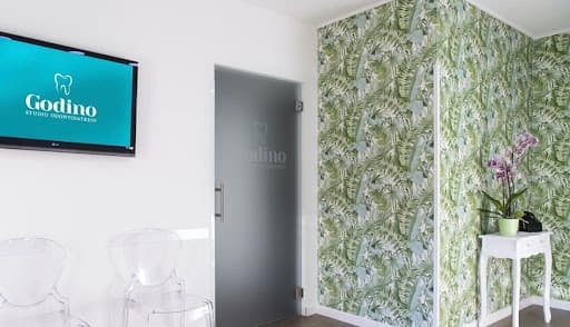 Studio Dentistico Godino logo