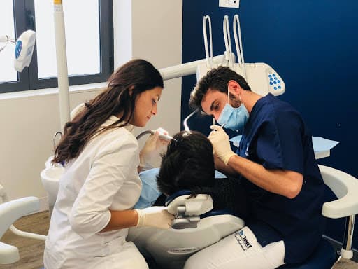 Studio Dentistico DR DENT Sarzana logo