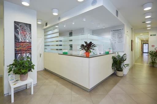 Studio Dentistico Centro Medico 75° logo