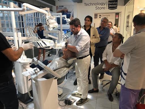 Studio Dentistico Studio Odontoiatrico Ruggiero logo