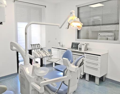 Studio Dentistico Iannaccone logo