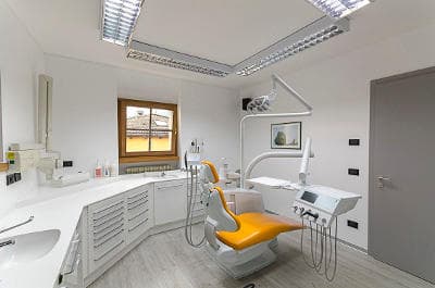 Studio Dentistico Studio Rizzoli Dr. Sergio logo