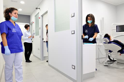 Studio Dentistico Nova Ars Medica logo