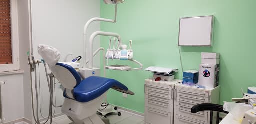 Studio Dentistico Sanident logo