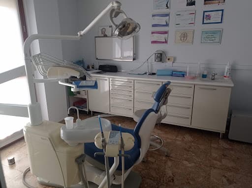 Studio Dentistico Dr.ssa Magdalena Karolina Dudek logo
