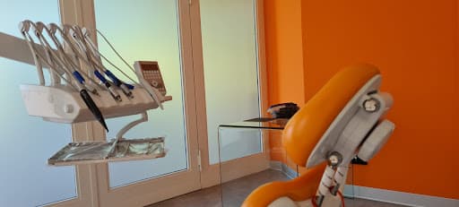 Studio Dentistico Sambataro logo