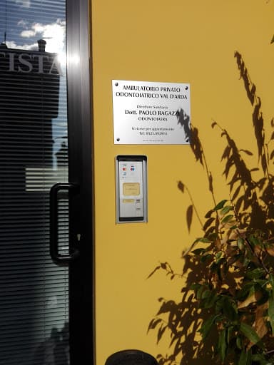 Studio Dentistico Ambulatorio Privato logo