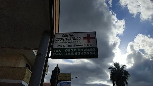 Studio Dentistico de Benedetto Giorgio logo