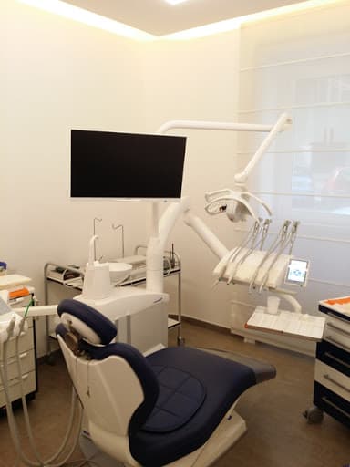 Studio Dentistico Dott. Carlo Vitanza logo