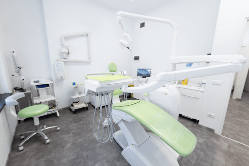 Studio Dentistico Centro Odontoiatrico Dott. Bemer logo