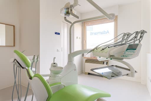 Studio Dentistico Adamanti Lucca logo