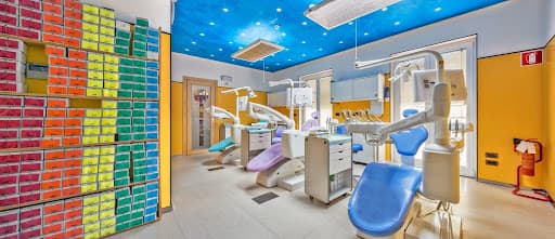 Studio Dentistico Dentista Recchia logo