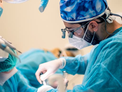 Studio Dentistico A TE Clinics logo