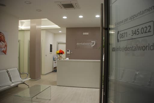 Studio Dentistico DENTALWORLD logo