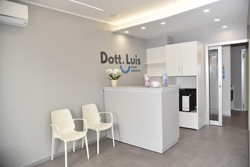 Studio Dentistico Dott. Luis logo
