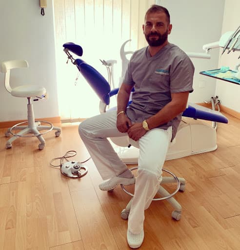 Studio Dentistico Dott. Gabriele Mirabella logo