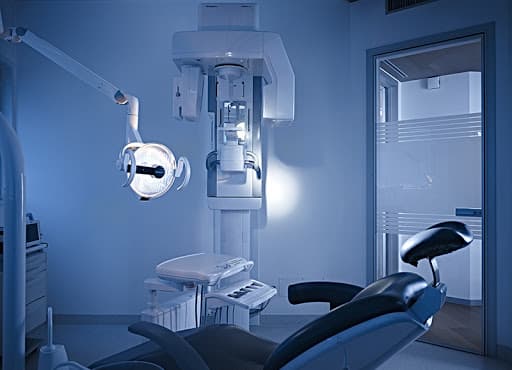 Studio Dentistico Dott. Matteo Frozzi a Cento logo