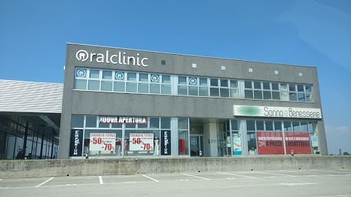 Studio Dentistico Oralclinic srl logo