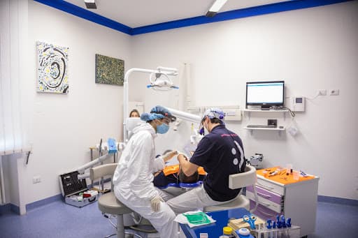 Studio Dentistico Ortodontico Dott.Ssa Longo logo