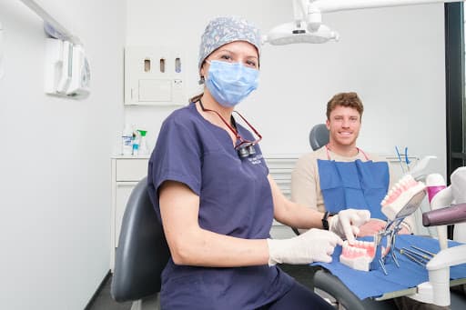 Studio Dentistico Studi Dentistici DEX logo