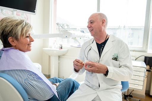 Studio Dentistico Vito & Nadia Mezzena logo