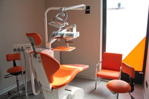 Studio Dentistico Ambrodent logo